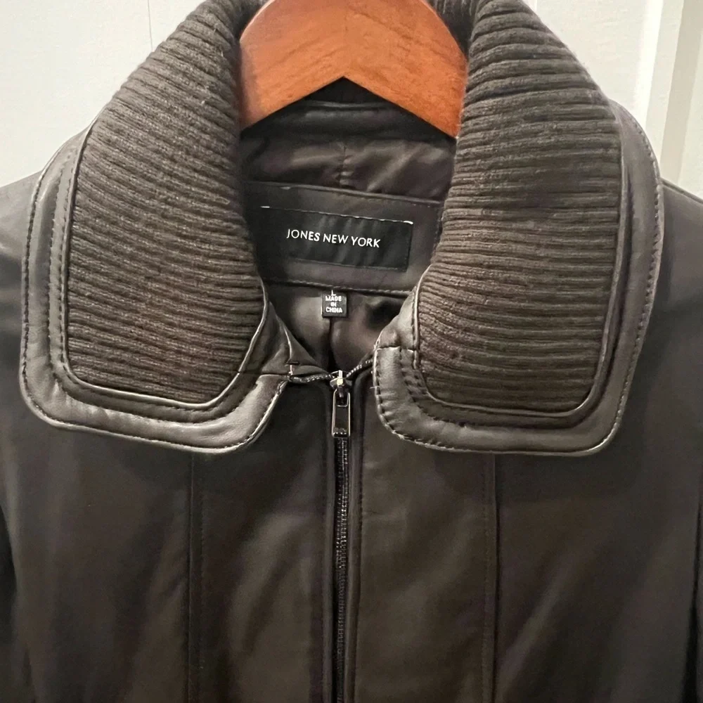Jones New York Dark Brown Jacket with Ribbed Collar
